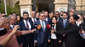 Sandık mesaisi resmen başladı: Ünal Üstel’den istikrar vurgusu
